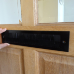 06sr0170000bl metal letter box brush cover black, external size 335mmx75mm